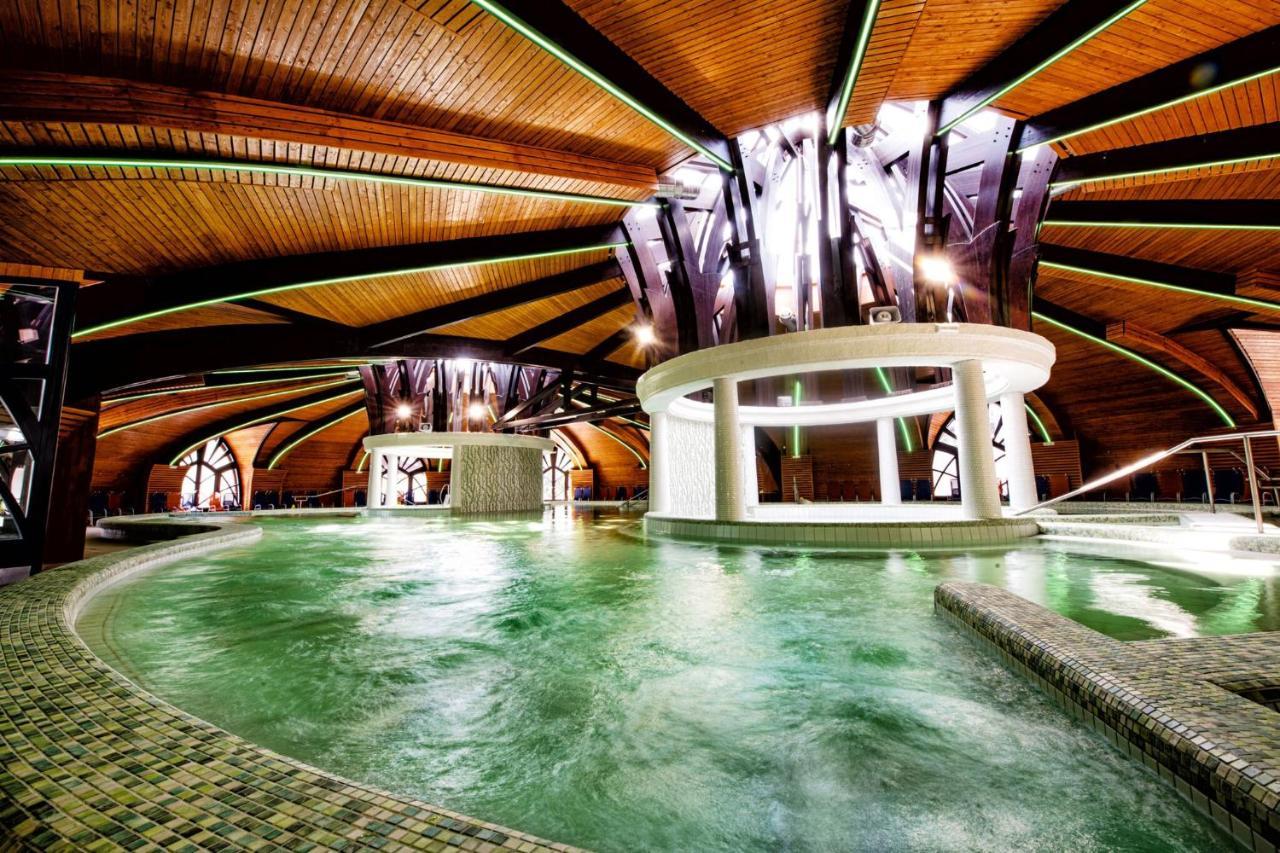 Bbbb Resort Apartman Zalakaros Buitenkant foto