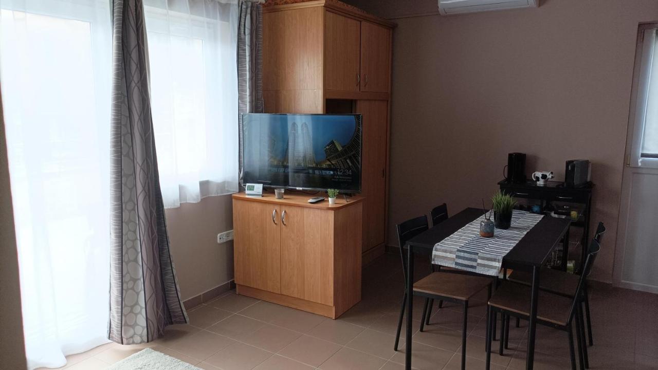 Bbbb Resort Apartman Zalakaros Buitenkant foto